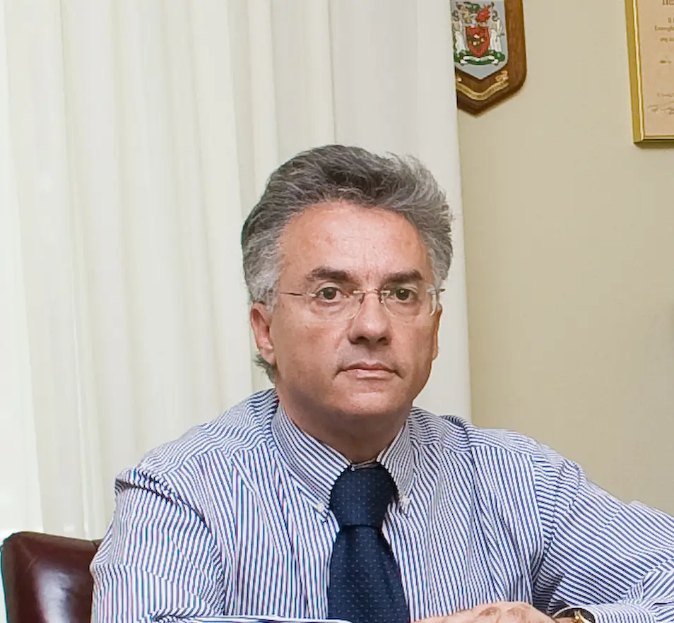 Dr. Κωνσταντίνος Φλώρος Πλαστικός χειρουργός